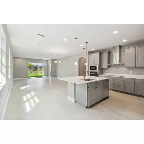 Kitchen - 31229 Denham Ridge Ln, Wesley Chapel, FL 33545 photo 7 of 7