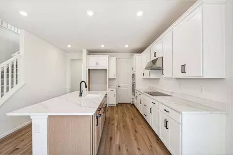 6207 E 155th Pl, Thornton, CO 80602 photo 5