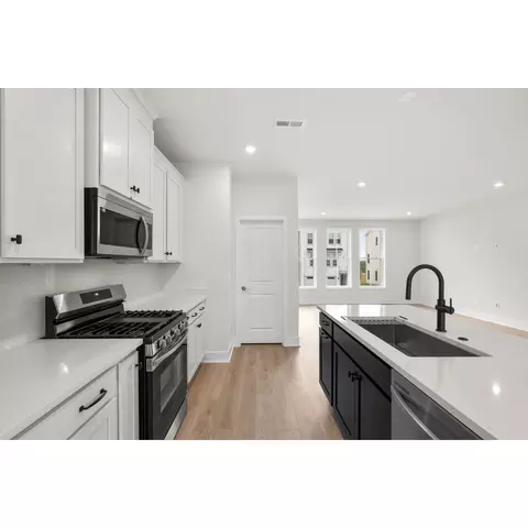 116 Galaxy Pl, Stephenson, VA 22656 photo 13