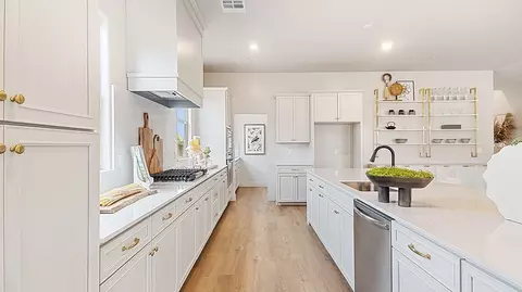 1207 Heirloom Ave, Clovis, CA 93619 photo 4