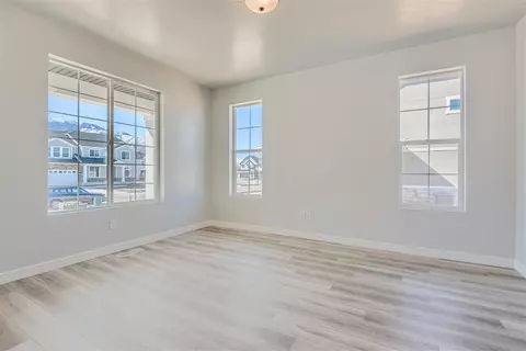 1322 W Scrub Oak Cir, Mapleton, UT 84664 photo 4