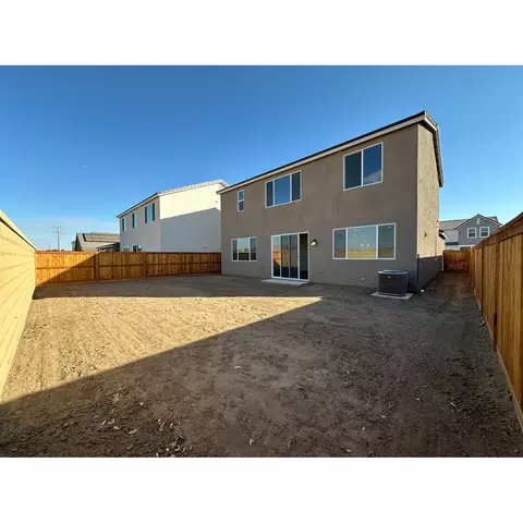 1227 Fruitwood Ave, Clovis, CA 93619 photo 4