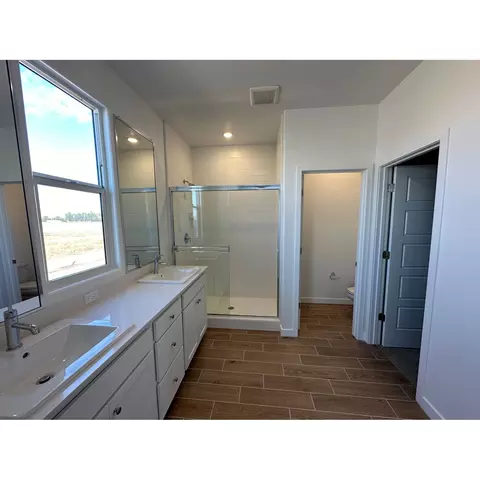 1227 Fruitwood Ave, Clovis, CA 93619 photo 6