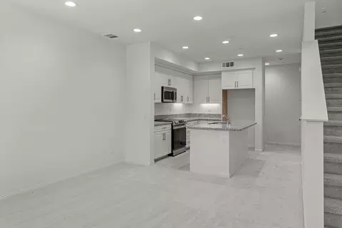 237 Johnson Ave, El Cajon, CA 92020 photo 3