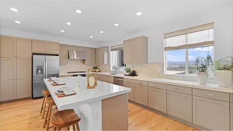 Kitchen - 26725 Laurel Mountain Loop, Valencia, CA 91381 photo 1 of 3