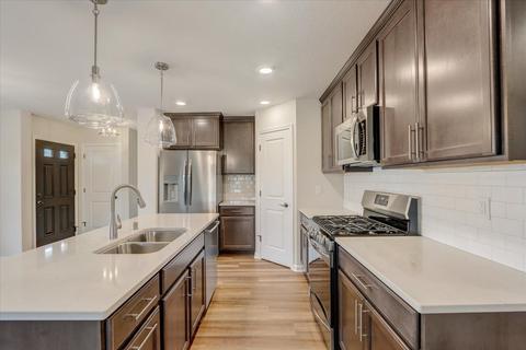 812 Margo Cir, Eagle, WI 53119 photo 5