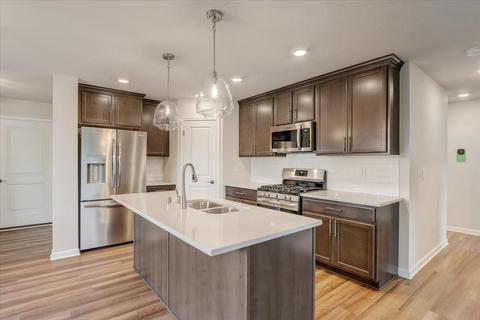 812 Margo Cir, Eagle, WI 53119 photo 3
