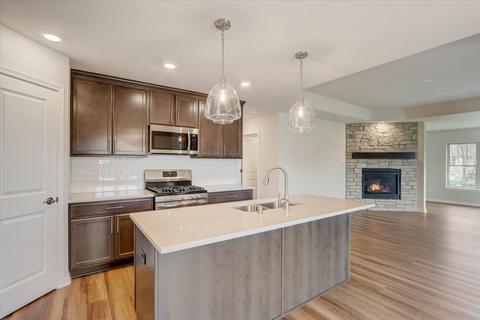 812 Margo Cir, Eagle, WI 53119 photo 12