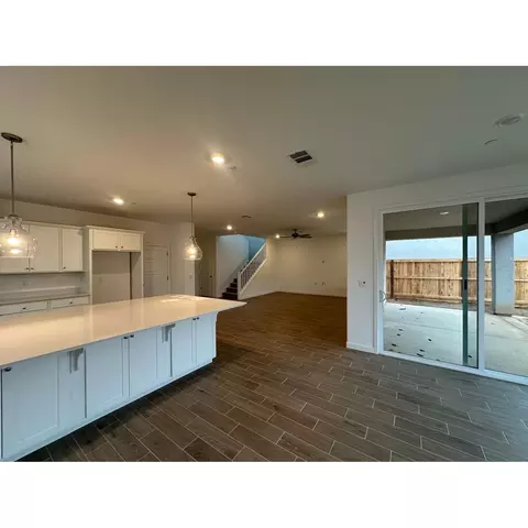4049 Buttercup Rd, Madera, CA 93636 photo 4