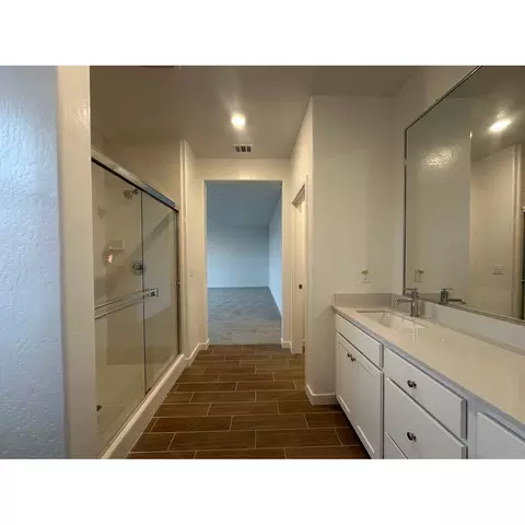 4049 Buttercup Rd, Madera, CA 93636 photo 8