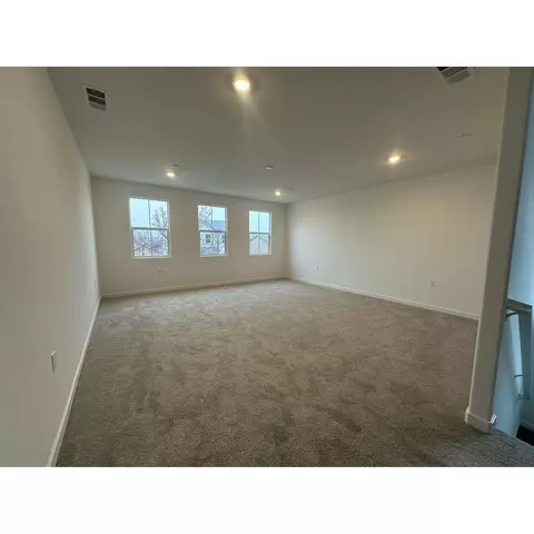 4049 Buttercup Rd, Madera, CA 93636 photo 6