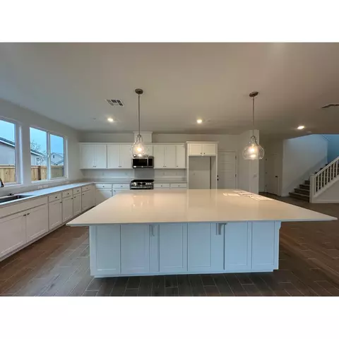 4049 Buttercup Rd, Madera, CA 93636 photo 3