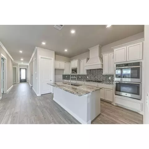13092 Soaring Forest Dr, Conroe, TX 77302 photo 6