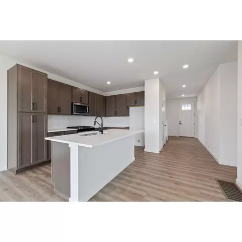 Kitchen - 785 Muturu Rd, Fort Collins, CO 80524 photo 2 of 4