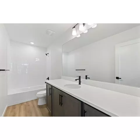 Bath - 785 Muturu Rd, Fort Collins, CO 80524 photo 3 of 3