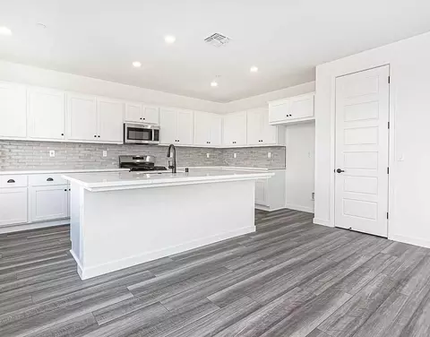 16041 Testarossa St, Lathrop, CA 95330 photo 15