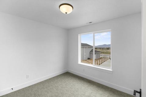 273 N Pinnacle Ave, Mapleton, UT 84664 photo 23