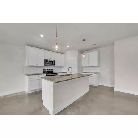 Kitchen - 920 Peppermint Dr, Temple, TX 76501 photo 1 of 1