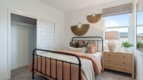 Bedroom - 1800 Klamath Rd S, Madera, CA 93636 photo 2 of 9