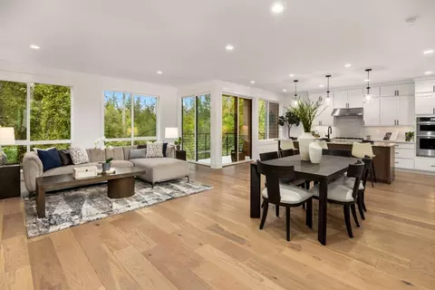 14870 NE 2nd Ct, Bellevue, WA 98007