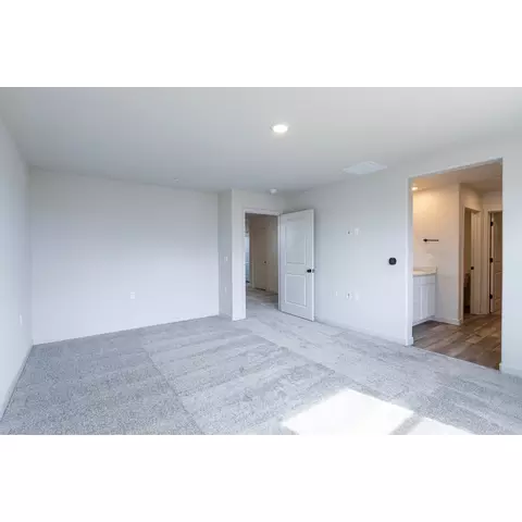 4656 Athena Dr, Merced, CA 95348 photo 9