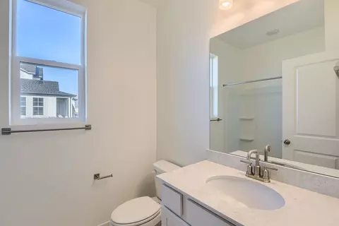 Bath - 3490 S 1000 W, Mapleton, UT 84664 photo 3 of 3
