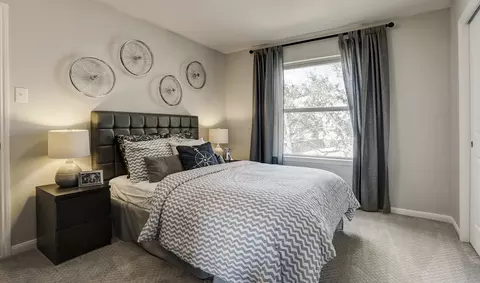 Bedroom - 3620 Crosspointe Pass, Angleton, TX 77515 photo 2 of 4