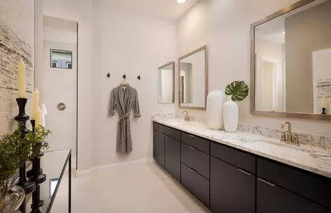 Bath - 641 W Rock Needle Trl, Apache Junction, AZ 85120 photo 1 of 2
