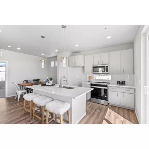 21993 E 38th Pl, Aurora, CO 80019 photo 15