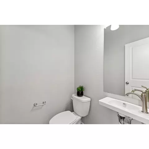 21993 E 38th Pl, Aurora, CO 80019 photo 21