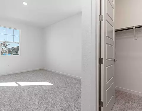 681 Jenna St, Lathrop, CA 95330 photo 8