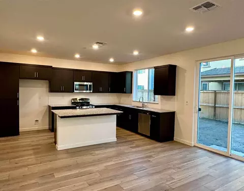 15888 Sierra Mar Rd, Lathrop, CA 95330 photo 13