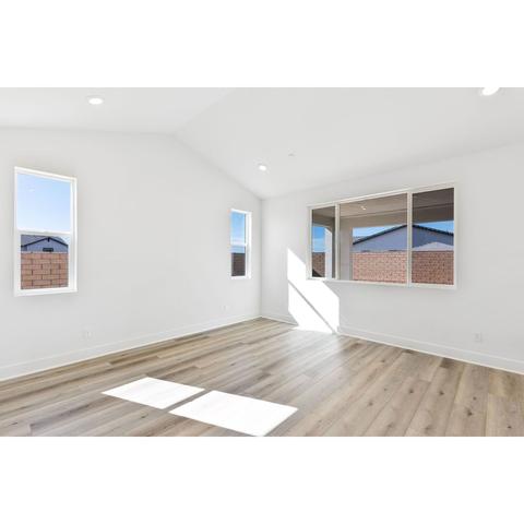 30009 Chestnut Ln, Castaic, CA 91384 photo 15