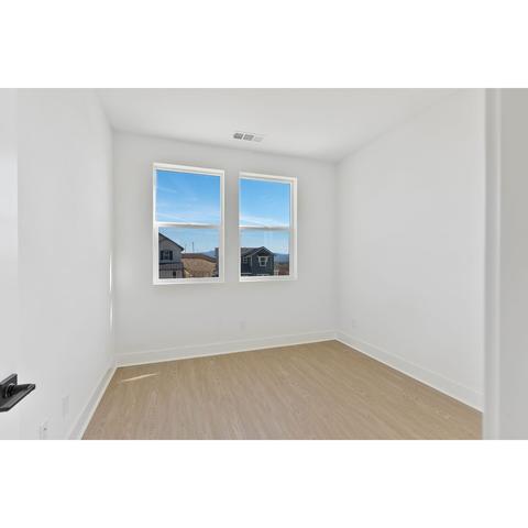 30009 Chestnut Ln, Castaic, CA 91384 photo 25