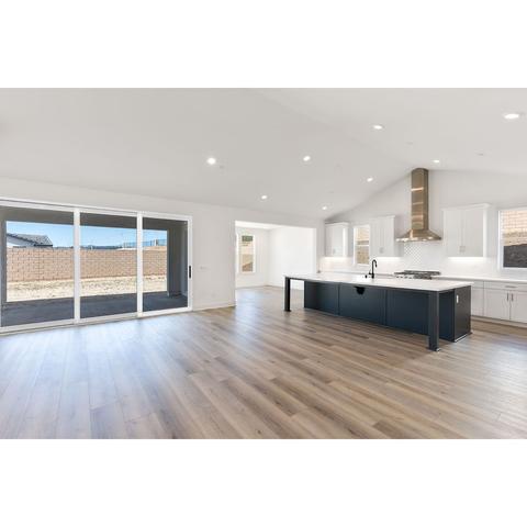 30009 Chestnut Ln, Castaic, CA 91384 photo 5