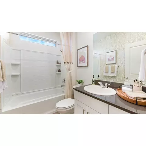 Bath - 3055 Sebring Ave, Redding, CA 96002 photo 2 of 2