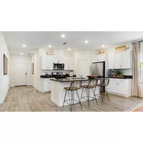 Kitchen - 3055 Sebring Ave, Redding, CA 96002 photo 1 of 2