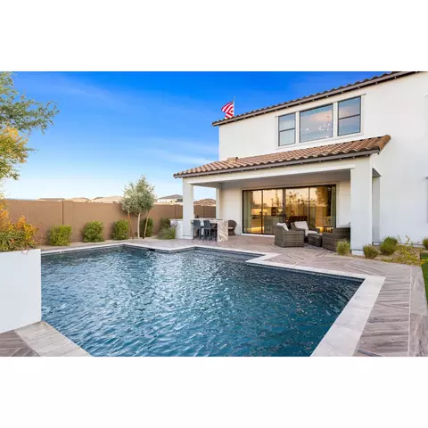 5945 E Tina Dr, Phoenix, AZ 85054 photo 9