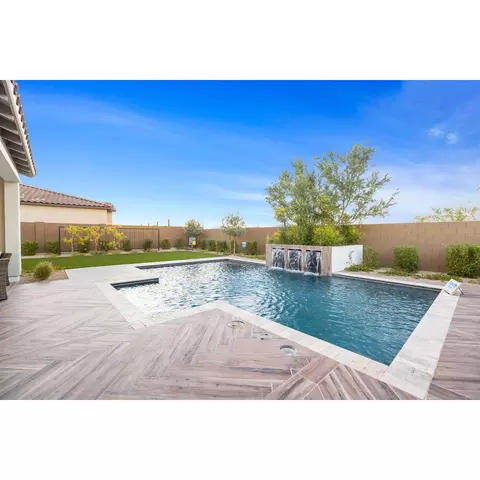5945 E Tina Dr, Phoenix, AZ 85054 photo 10