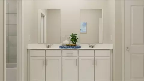 Bath - 5632 Lemon Grass St, Clermont, FL 34714 photo 2 of 2