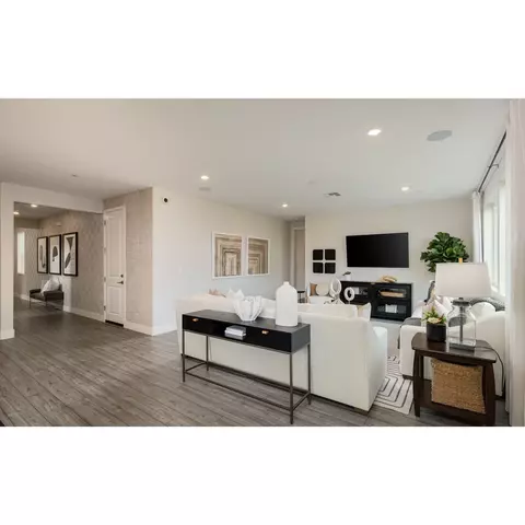 Living - 3393 Jubilee Dr, Manteca, CA 95337 photo 2 of 2