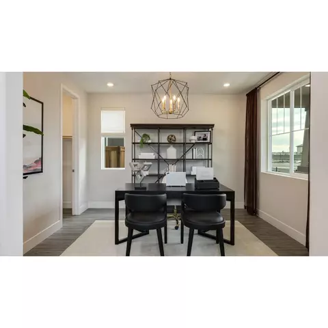 Dining - 3393 Jubilee Dr, Manteca, CA 95337 photo 2 of 2