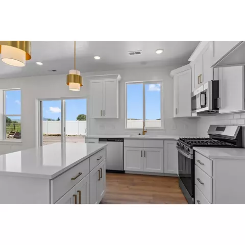 1576 Silver Canoe Loop, Logan, UT 84321 photo 17