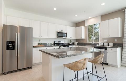 4576 Eagle Ave, Perris, CA 92571 photo 3