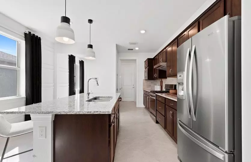 Kitchen - 1243 Haven Cir, Vero Beach, FL 32960 photo 4 of 5