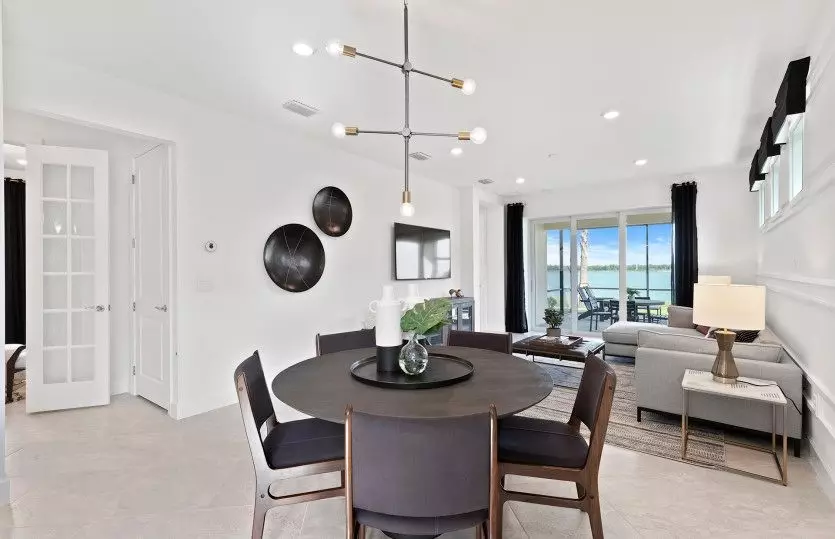Dining - 1243 Haven Cir, Vero Beach, FL 32960 photo 2 of 3