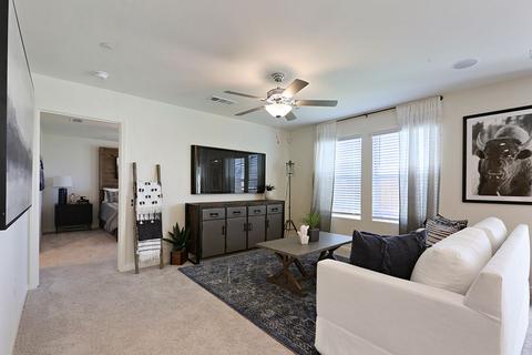 2114 N Riverview Ave, Reedley, CA 93654 photo 11