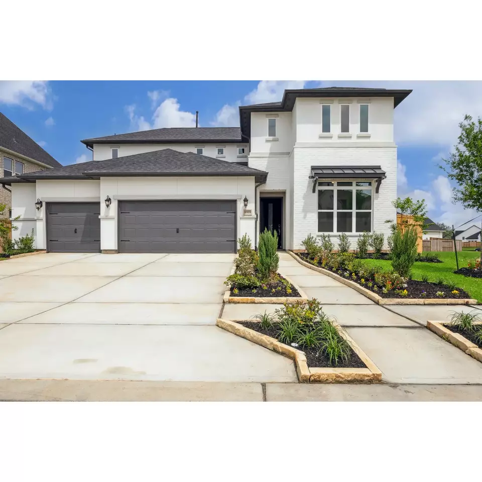 Exterior - 9927 Hunters Run Dr, Missouri City, TX 77459 photo 2 of 7