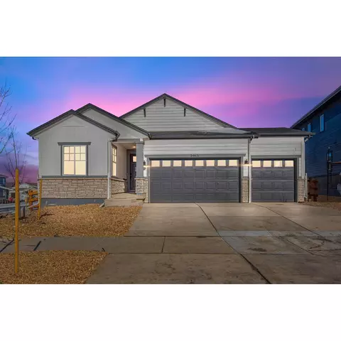 24621 E 33rd Dr, Aurora, CO 80019 photo 1