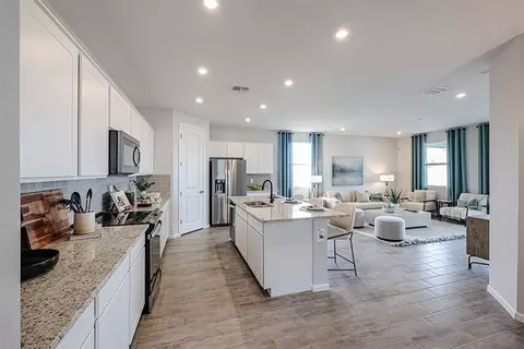 Kitchen - 4441 S Siphon Draw Rd, Apache Junction, AZ 85119 photo 2 of 3